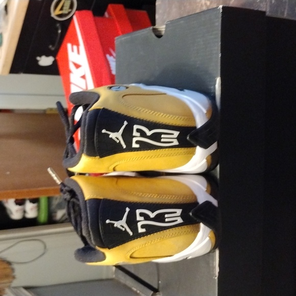 Jordan 14 retro light Ginger (2022) Size 8.5 - Picture 4 of 9